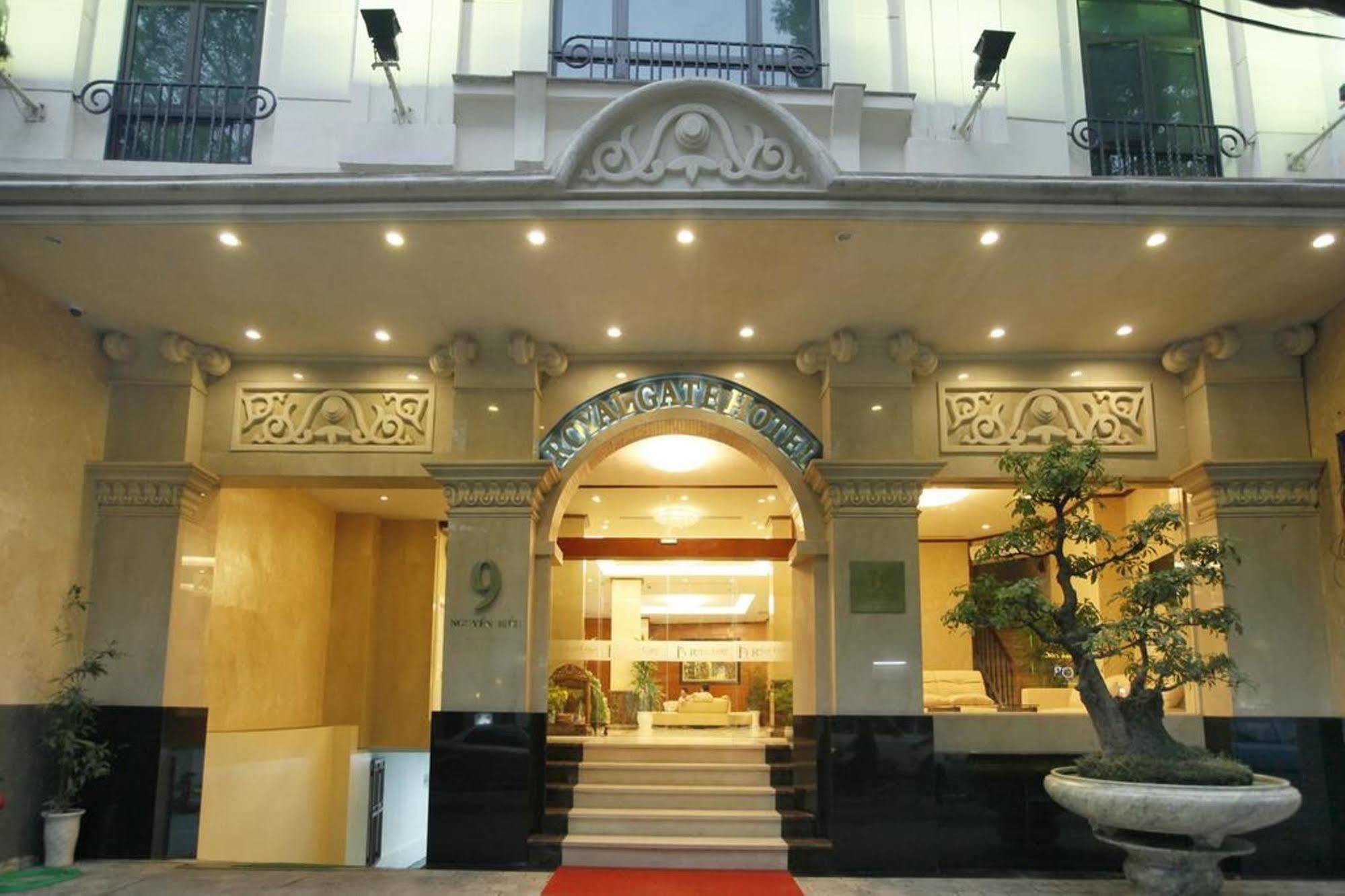 Royal Gate Hotel Hanoi Exterior photo