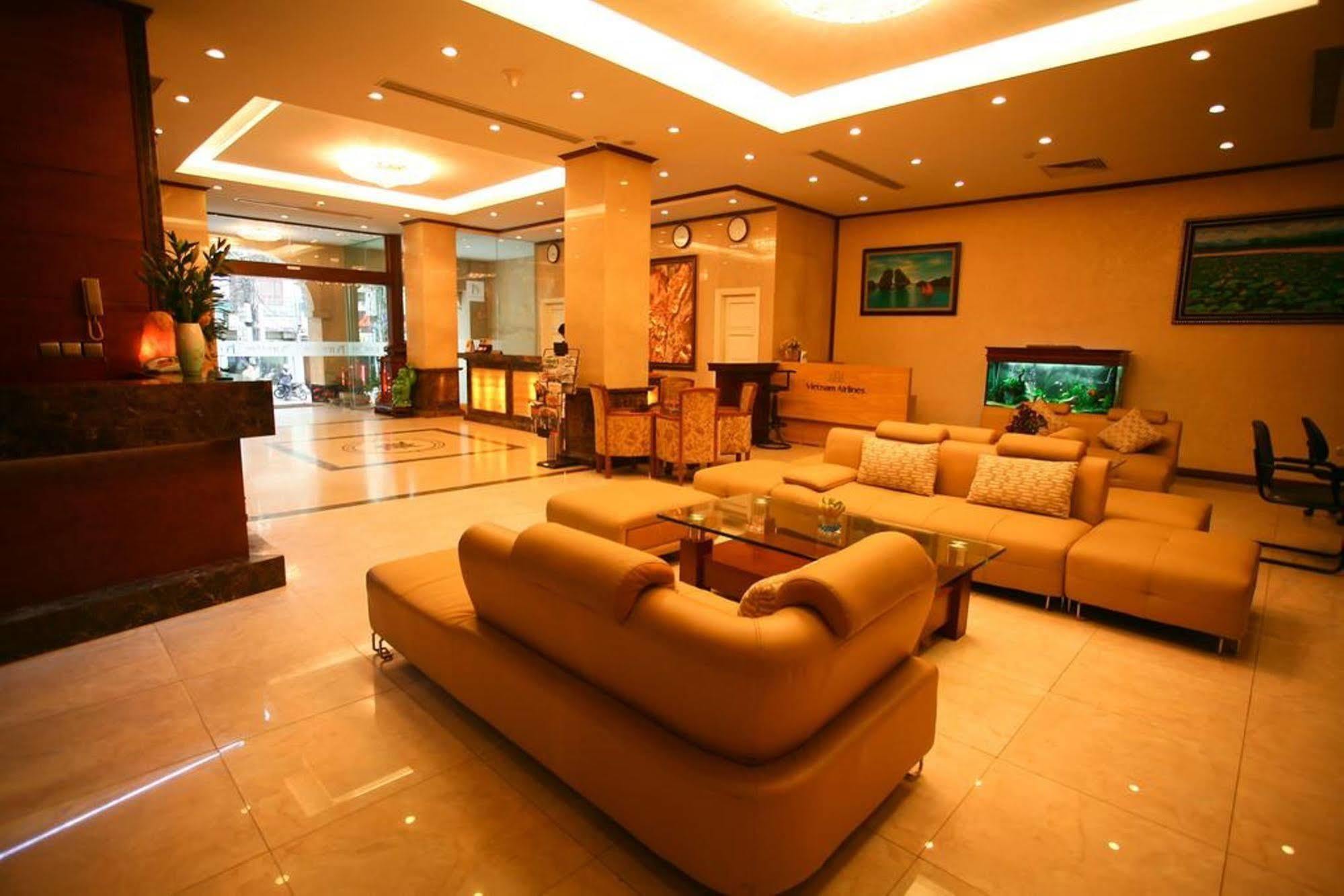 Royal Gate Hotel Hanoi Exterior photo