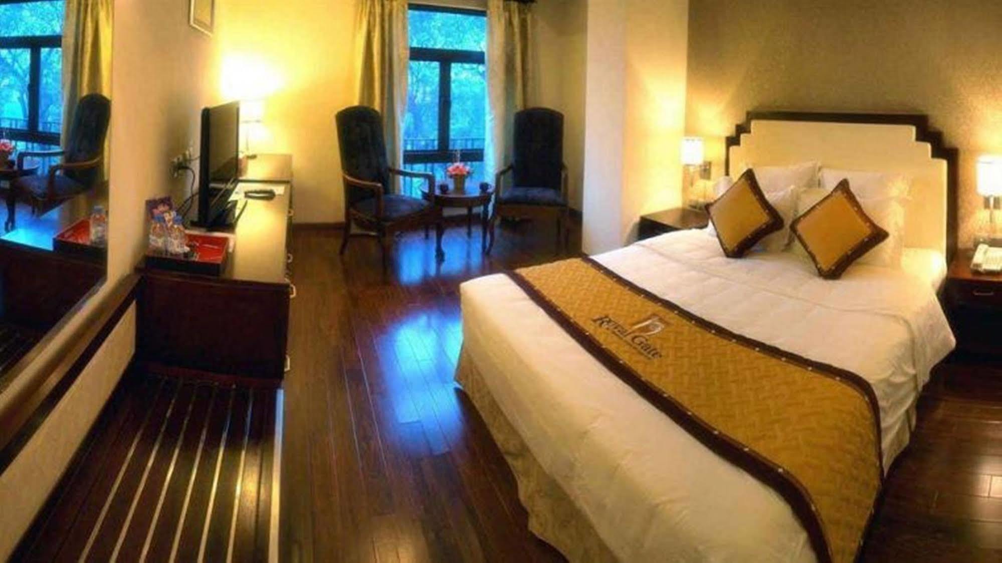 Royal Gate Hotel Hanoi Room photo